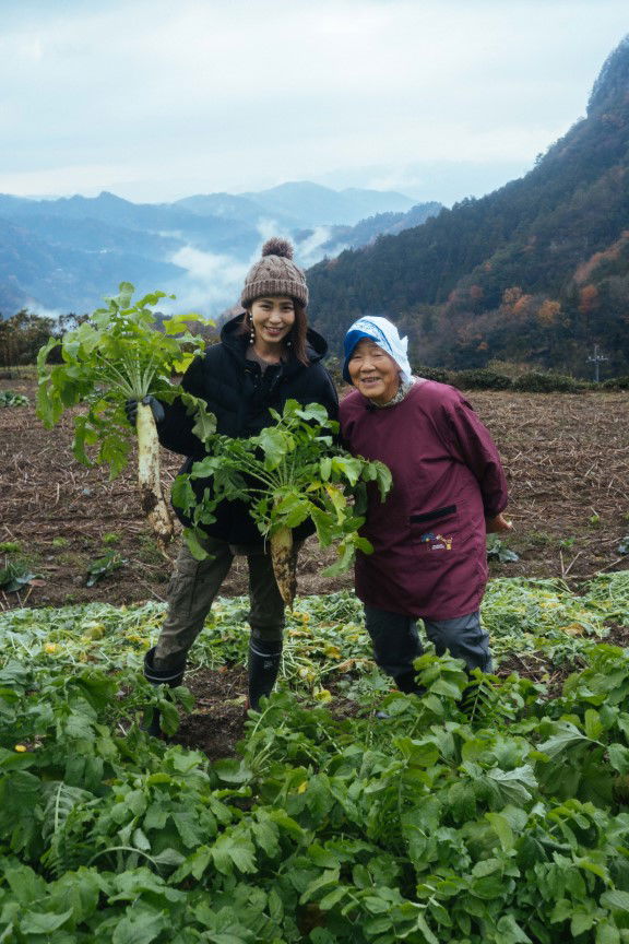 Traditional Japan: Farmstay & Cooking in Rural Tokushima 1