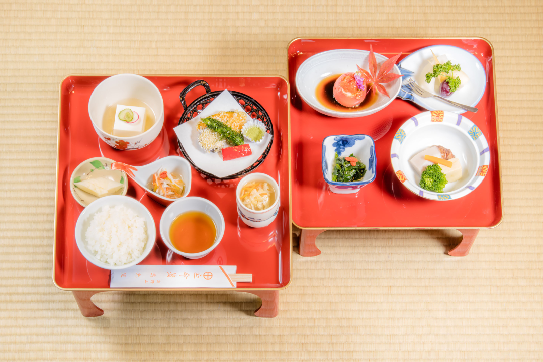 Shojin ryori meal on trays