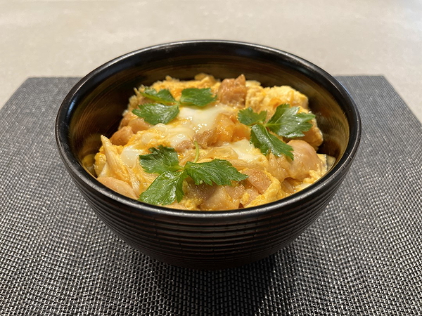 Oyakodon Home Cooking Class in a Cozy Tokyo Kitchen 1