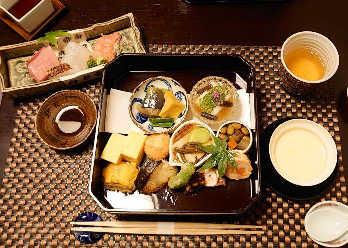 The fresh, seasonal ingredients of Nihonryori Uoyuki.