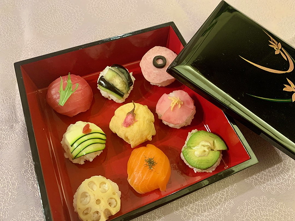 Tokyo Sushi Making Class: Make Temari & Oshi Sushi 1