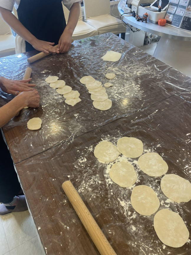 Shibuya Cooking Class: Make Gyoza From Scratch 3