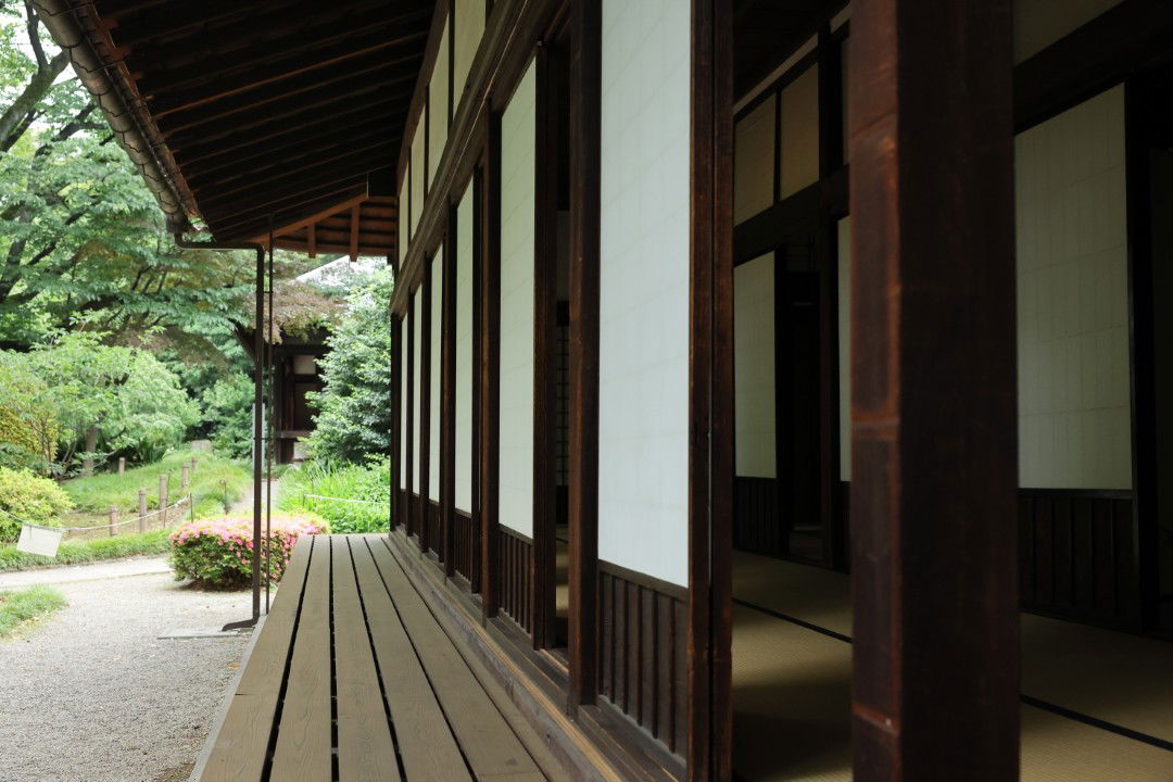 The engawa of the Tokyo National Museum Historic Teahouse.