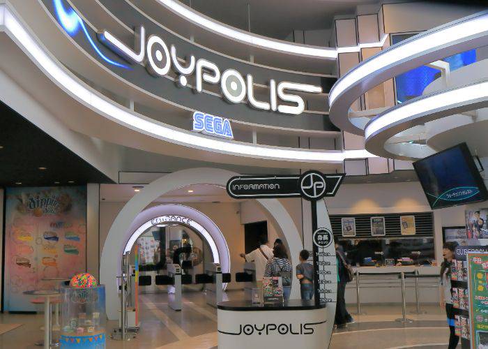 The futuristic Joypolis arcade, filled with arcade and VR games.