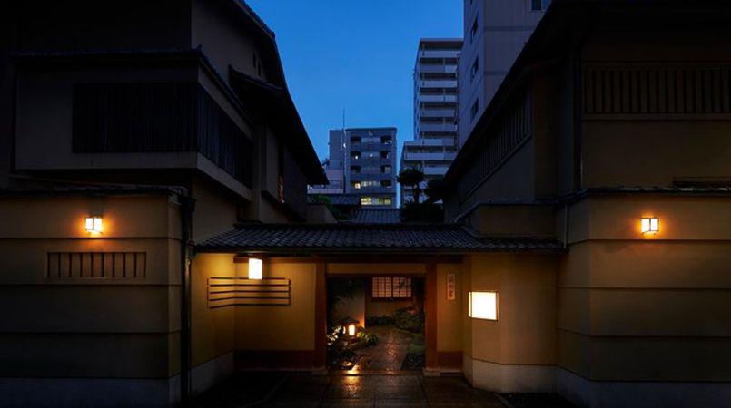Michelin Fine Dining at a Geisha House with Performance  2