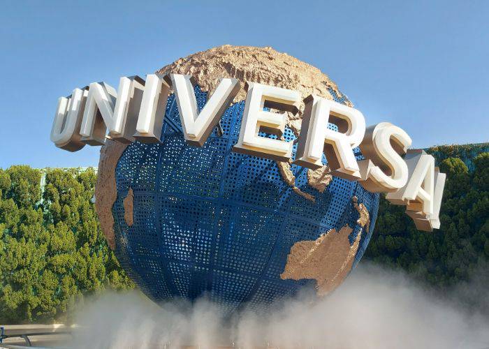 The iconic Universal globe fountain at the entrance to Universal Studios Japan.