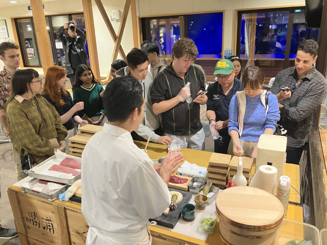 Nachikatsuura Tuna-Cutting Experience & Premium Dining 3