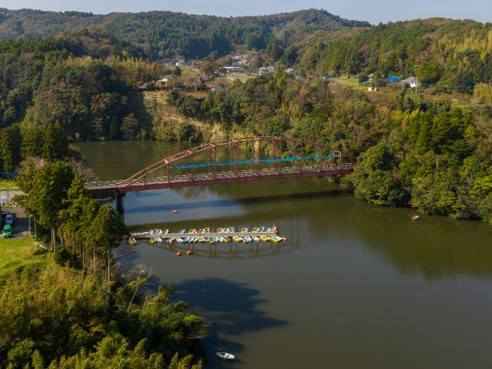 Paddle boats waiting to be taken out onto Lake Kameyama.