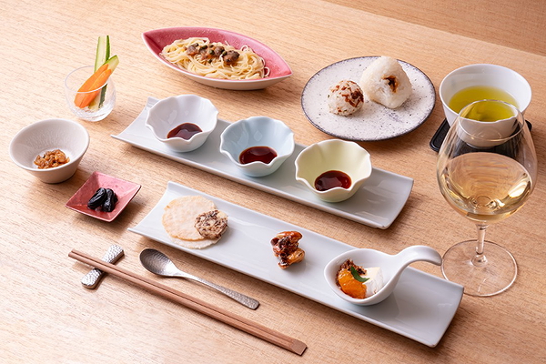 Traditional & Modern Tokyo Food Pairing at 240-Year-Old Shop 1