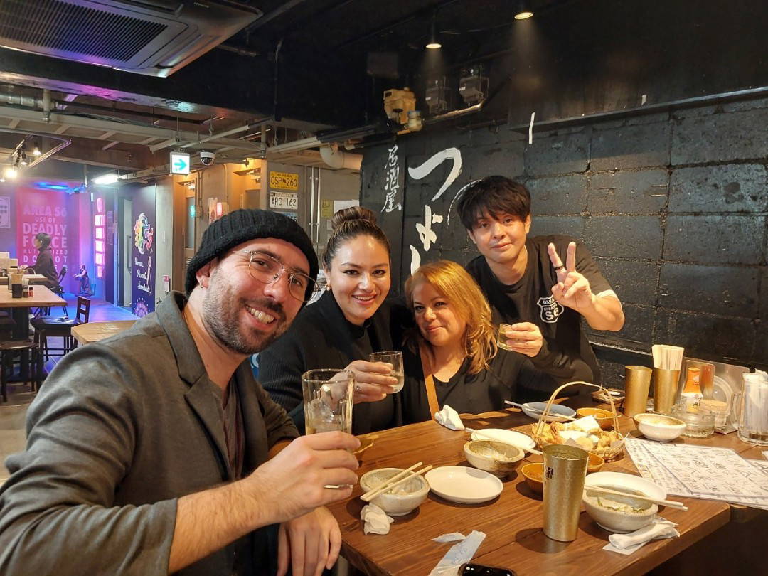 Drink with Locals in Osaka: Bar Hopping Tour in Kyobashi 2