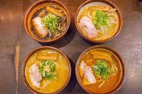 Tokyo Night Ramen Crawl 1