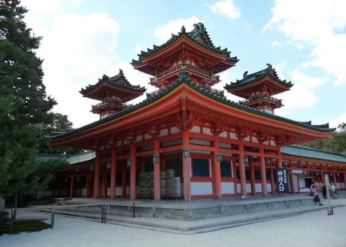 The stunning red Heian Jingu Shrine in Kyoto