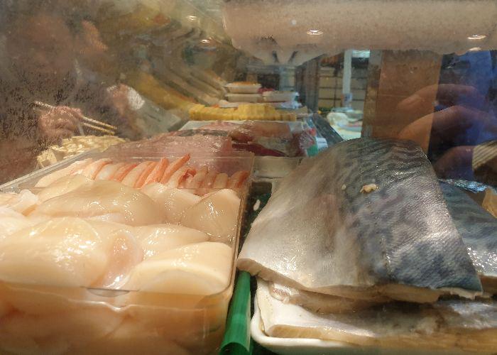 Window fridges with fresh seafood and fish