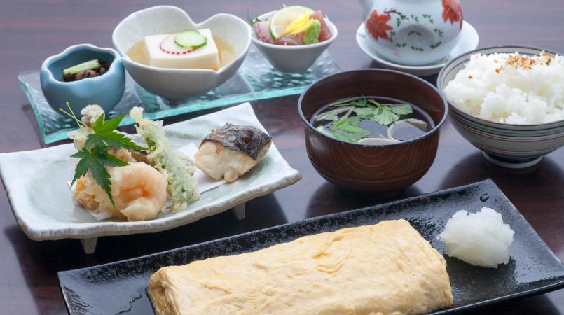 Temple and Shrine Walking Tour in Osaka 1