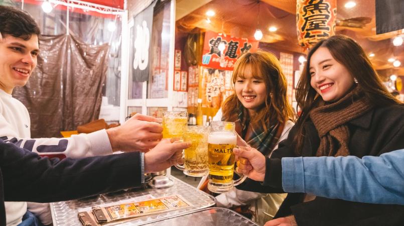 Evening Drinking and Walking Tour in Osaka 5